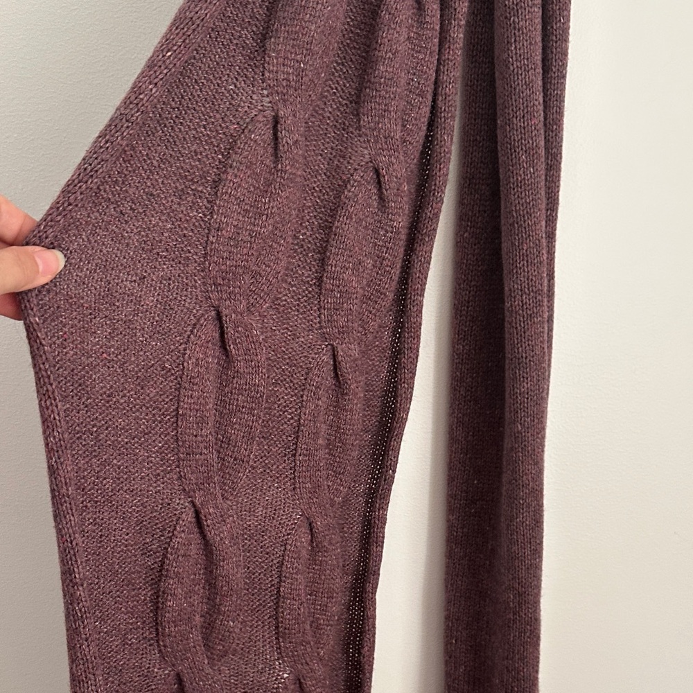 Recycled, cashmere scarf with pockets